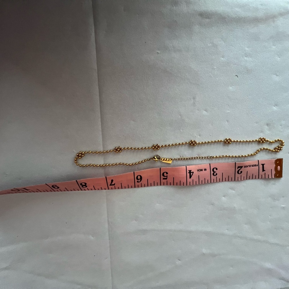 Gold Floral Necklace - Picture 3 of 3
